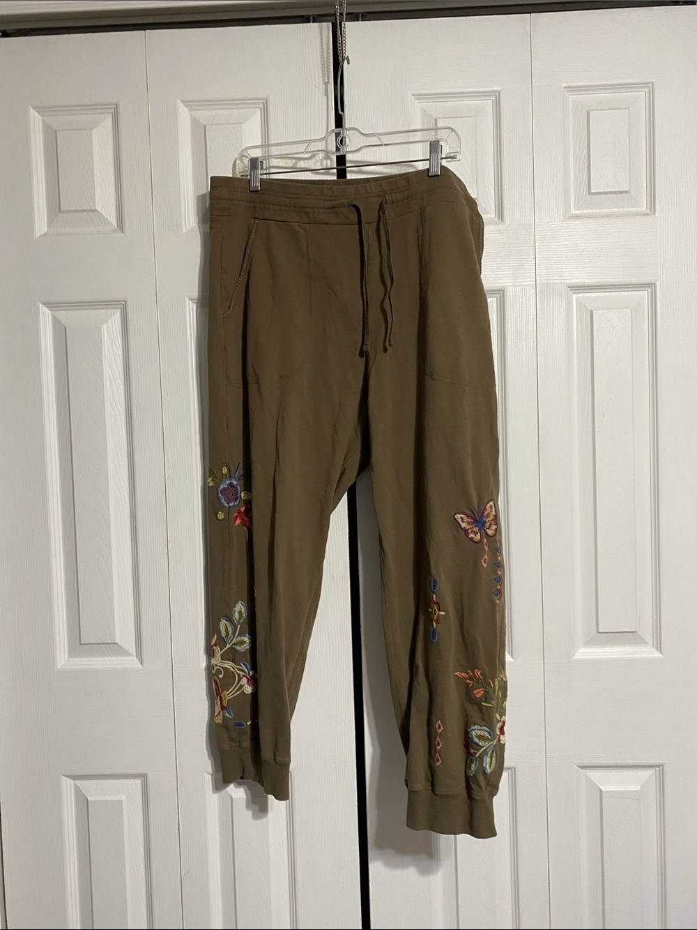 JW Los Angeles cotton blend olive green embroidered sweat pants size 1X